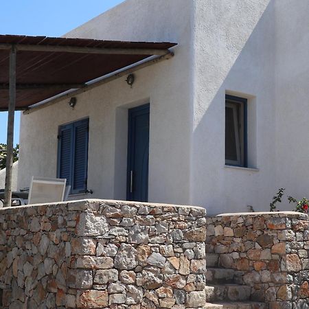 Anna's Place Rooms Irakleia  Exterior foto