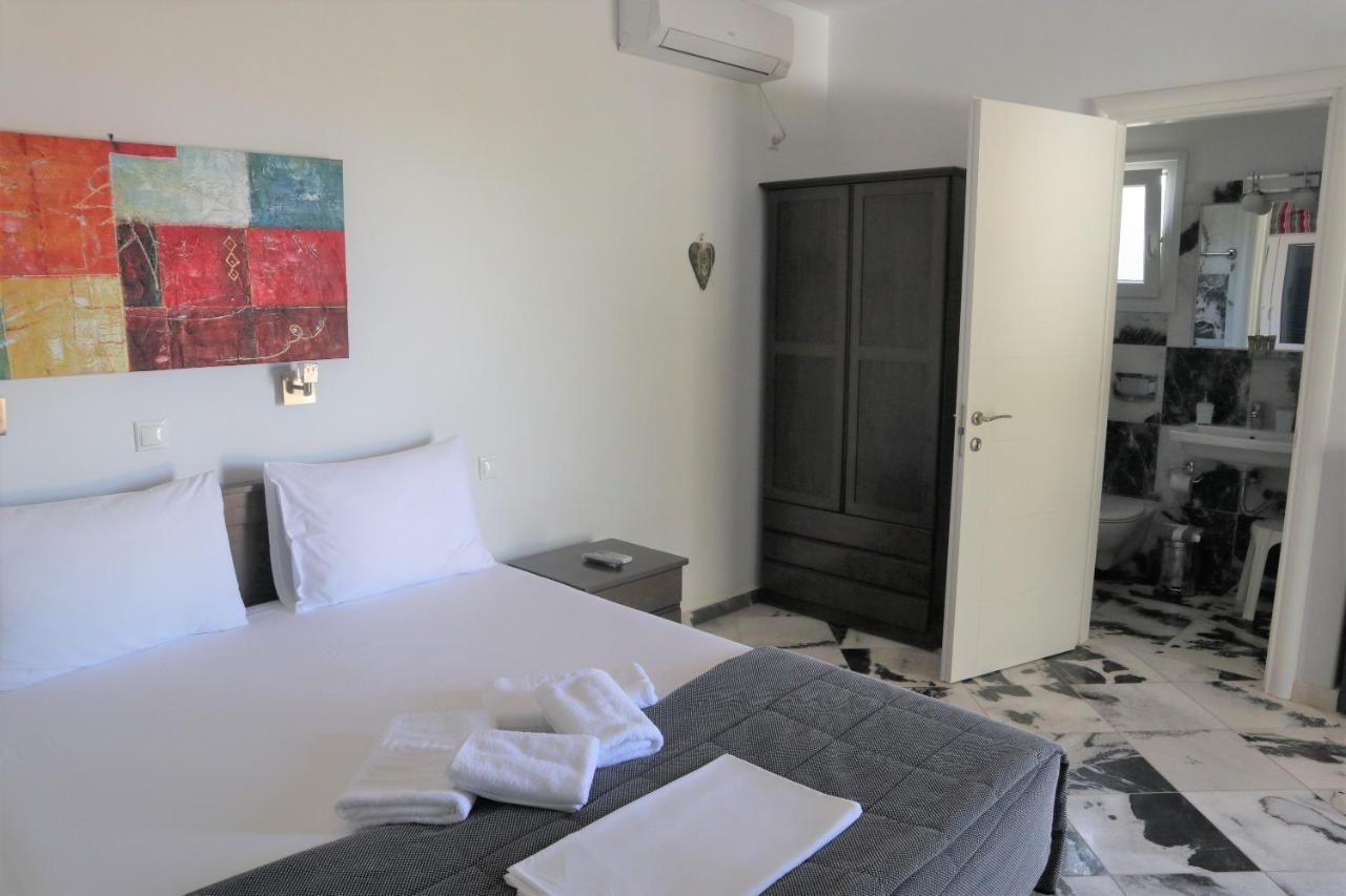 Anna's Place Rooms Irakleia  Exterior foto
