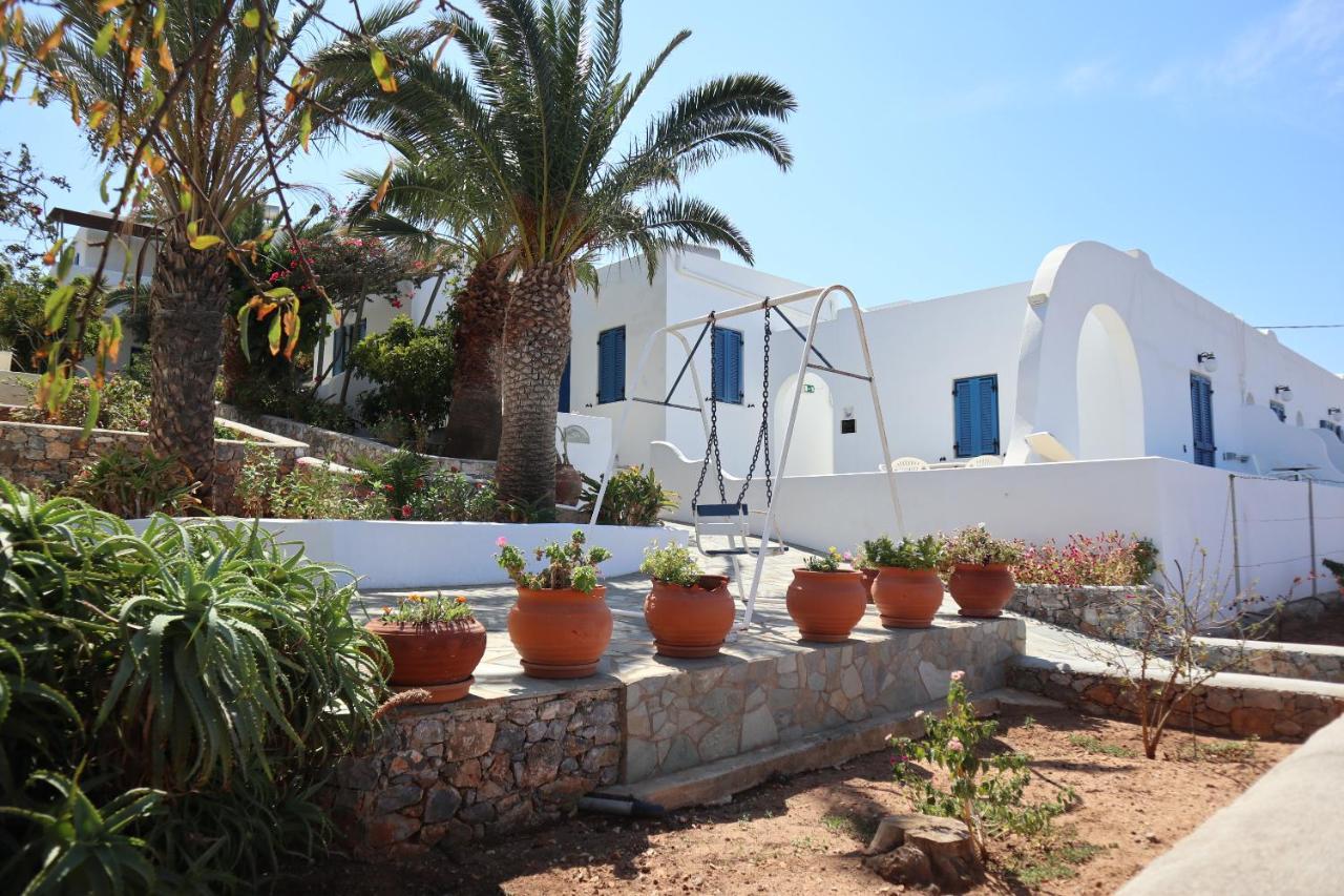 Anna's Place Rooms Irakleia  Exterior foto