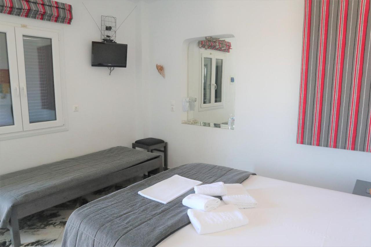 Anna's Place Rooms Irakleia  Exterior foto