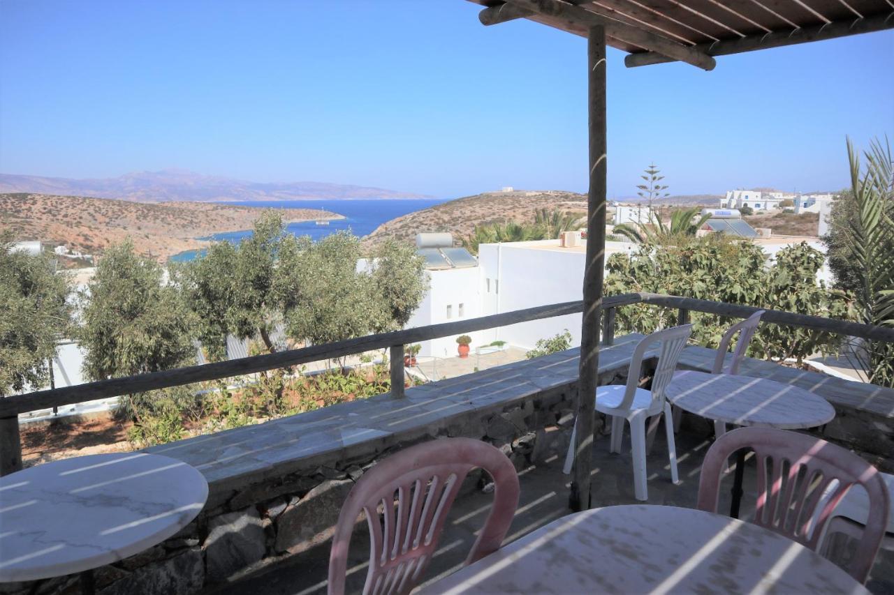 Anna's Place Rooms Irakleia  Exterior foto