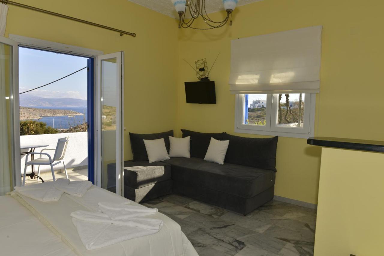 Anna's Place Rooms Irakleia  Exterior foto